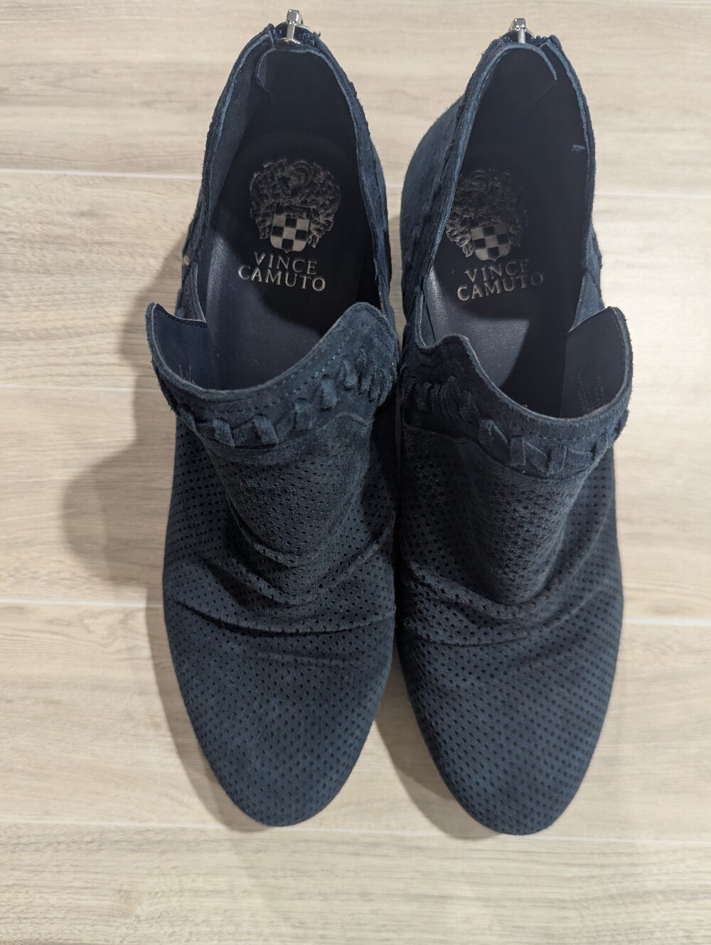 Vince Camuto Blue Suede Booties Sz 9W *EUC